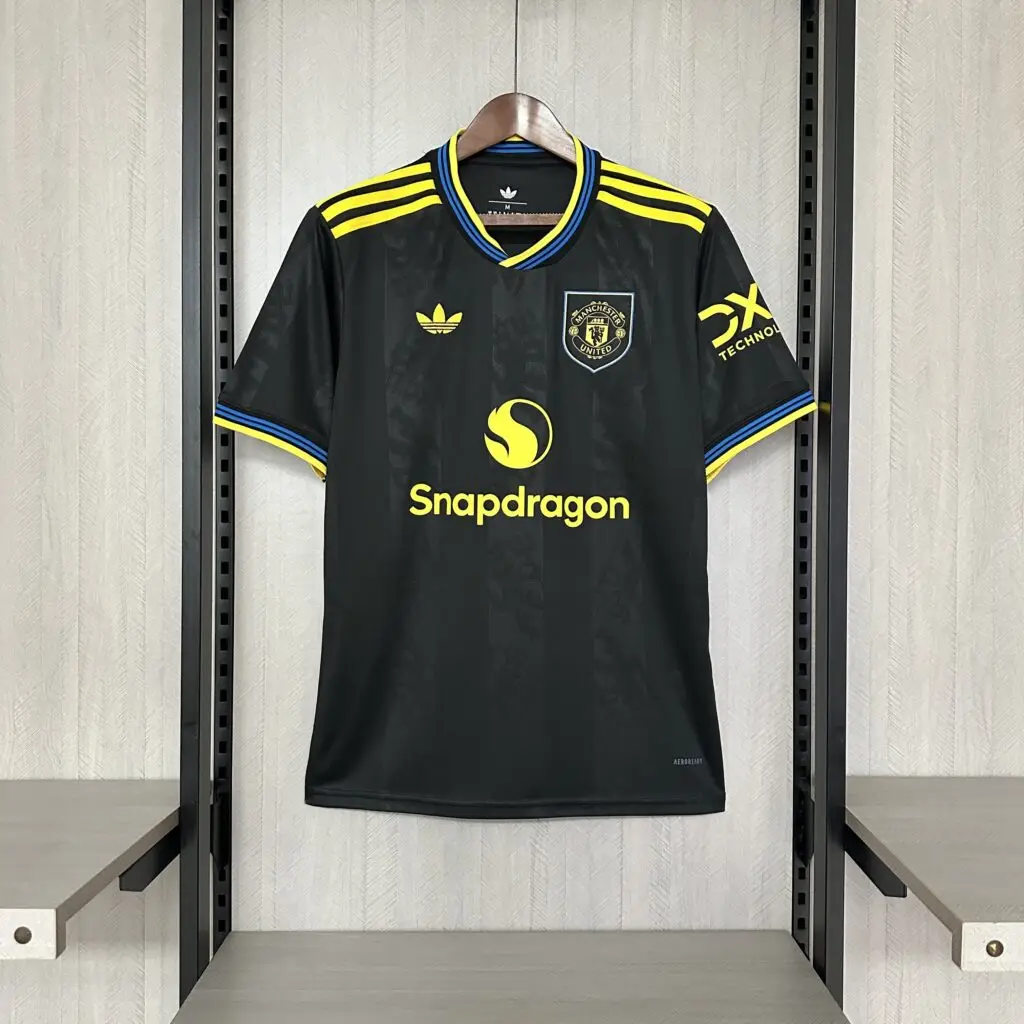 Manchester United Terceira Camisa 2025
