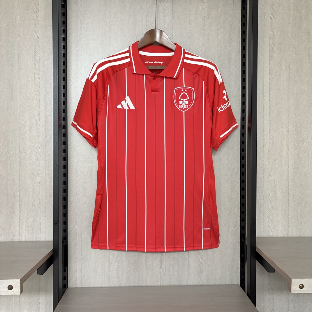 Nottingham Forest Primeira Camisa 2025